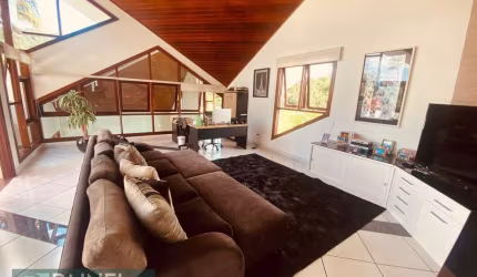 Casa de Condomínio no Jardim Acapulco - Guarujá, SP