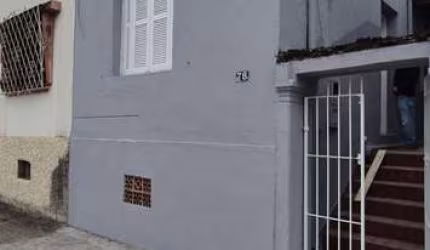 Casa em Santos: 2 Dormitórios e 86m² -  LOCAÇÃO 2300