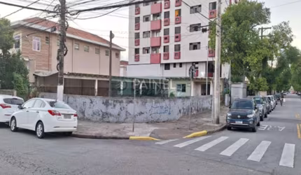 Terreno à Venda ou Locação no Embaré - Santos