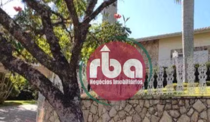 Bela casa no Condomínio City Castelo
