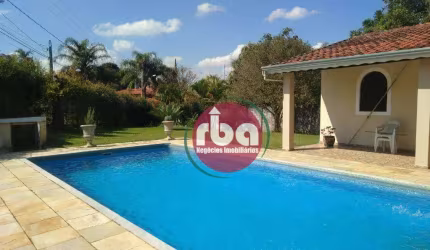 Casa estilo Chácara no Condomínio Haras São Luiz