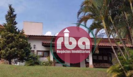Casa com excelente localização e vista privilegiada para o por do sol  no Condomínio City Castelo