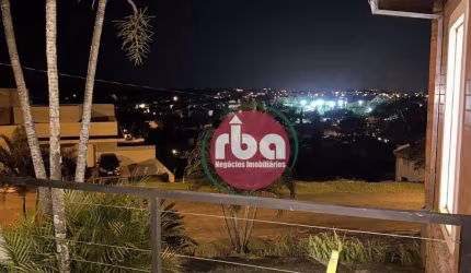 Linda casa com vista maravilhosa