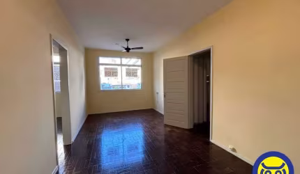 Apartamento com 03 dormitórios no Centro