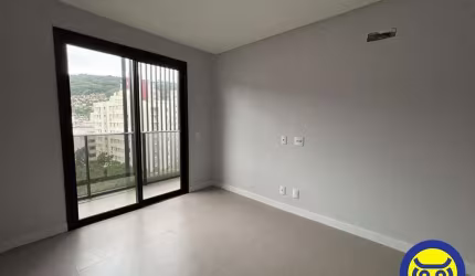 Apartamento com 02 suítes no Centro