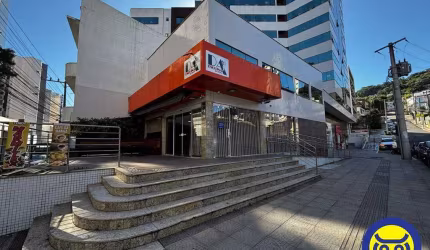 Loja Comercial com 194m² no Centro
