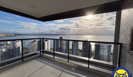 Apartamento com 03 suítes e Vista Mar na Agronômica
