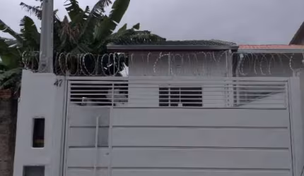 Casa com 2 quartos à venda no Jardim Cambuci, Mogi das Cruzes , 70 m2 por R$ 375.000