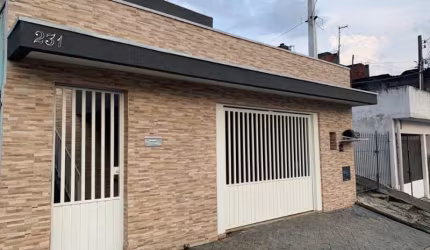 Casa com 2 quartos à venda no Jardim Cecília, Mogi das Cruzes  por R$ 380.000
