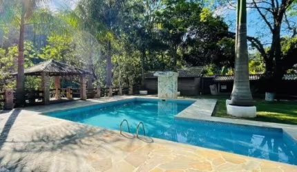 Chácara / sítio com 3 quartos à venda no Centro, Santa Branca , 350 m2 por R$ 1.500.000