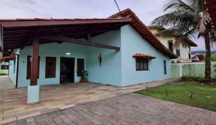Casa em condomínio fechado com 3 quartos à venda na Praia das Palmeiras, Caraguatatuba , 90 m2 por R$ 1.199.000