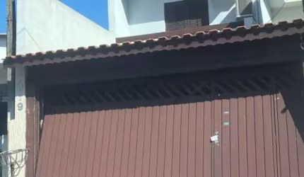 Casa com 3 quartos à venda no Jardim Suzanópolis, Suzano , 180 m2 por R$ 500.000