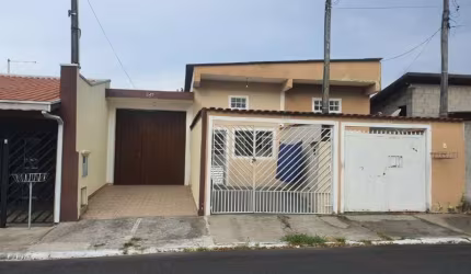 Casa com 2 quartos à venda no Jardim Gurilândia, Taubaté , 346 m2 por R$ 400.000