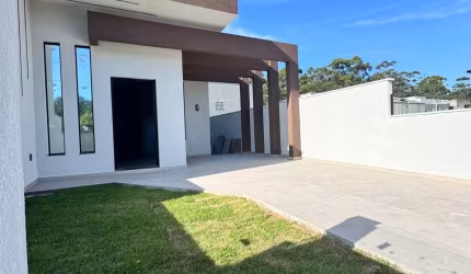Casa a venda no rio vermelho aceita financiamento bancário.