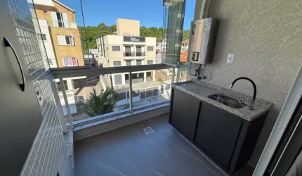 APARTAMENTO MOBILIADO E DECORADO PRAIA DOS INGLESES