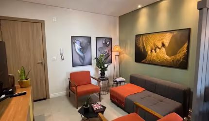 Apartamento finamente decorado com linda vista na Praia dos Ingleses.