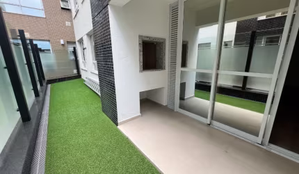 APARTAMENTO GARDEM 100 METROS MAR PRAIA DOS INGLESES.