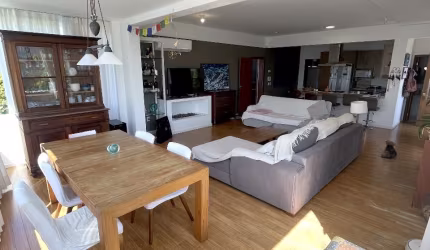 LINDA CASA MOBILADA NO RIO VERMELHO