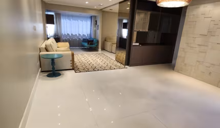 Pituba, 4/4, 2 suítes, 140 m², Amplo, Reformado e decorado, dependência, andar alto, 2 vagas