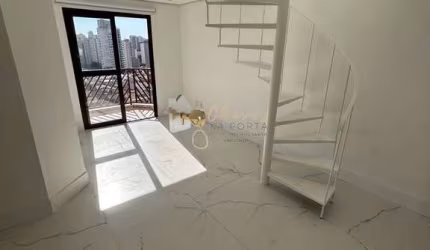 Apartamento na cobertura à venda em Mirandópolis
