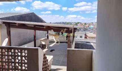 Conjunto de casas à venda no Jardim Soraia