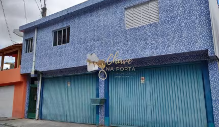 Sobrado mais seis casas à venda na Chácara Nani