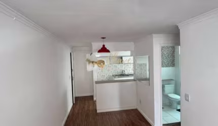 Apartamento à venda no Taboão da Serra com 2 dormitórios