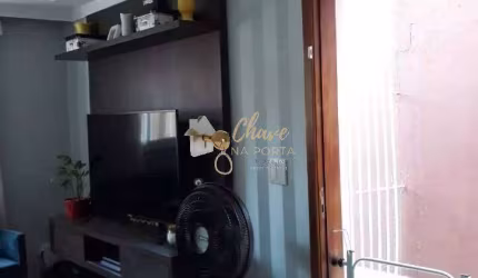 Casa à venda no Taboão da Serra com 2 dormitórios