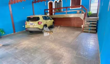 Sobrado à venda no Bairro Chácara Agrindus com 4 Dormitórios