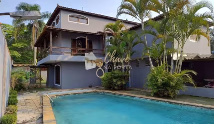 Casa à venda no Embu Guaçu com 3 Dormitórios