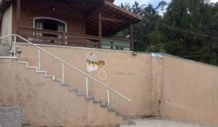 Casa à venda em Itapecerica da Serra com 2 Dormitórios