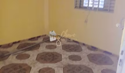 Casa à venda no Jardim Turquesa com 2 Dormitórios