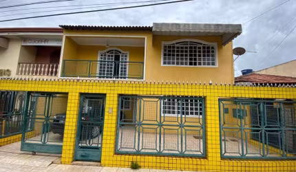 QI 07 4 Guará Sobrado 3 Quartos 2 suítes 3 Vagas 280m² Escriturada