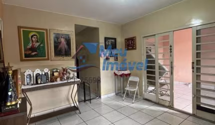 QR 406 SAMAMBAIA NORTE CASA 2 Quartos 2 Vagas AC FINC NA LAJE