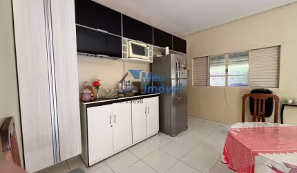 SHA Conj 2 Arniqueiras Casa 4 Quartos 8 Vagas 114m² Área de Serviço Dispensa