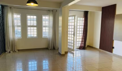 QN Riacho Fundo I Sobrado 4 Quartos 3 Suíte 300m² Churrasqueira Armários
