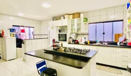 Rua 08 Vicente Pires Casa 3 Quartos 1 Suíte 7 Vagas 150m² Closet Lazer Piscina