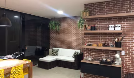 SHA conjunto 5 Casa 4 Quartos 3 Suítes 2 Vagas Lote 400 m² Útil 285 m²