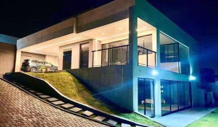 SHA Conjunto 4 Arniqueiras Casa Laje 3 Quartos 3 Suítes 4 Vagas 600 m² Cessão