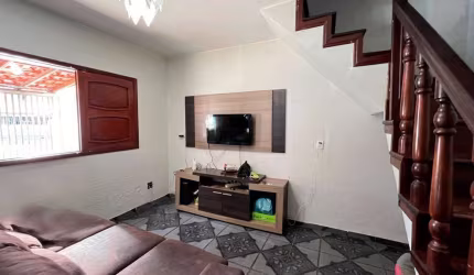 QR 310 Samambaia Sul Sobrado 3 Quartos 1 Suíte 3 Vagas 220m² Área de Serviço