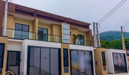 Sobrado com 3 dormitórios à venda, 187 m² por R$ 1.490.000,00 - Ressacada - Itajaí/SC