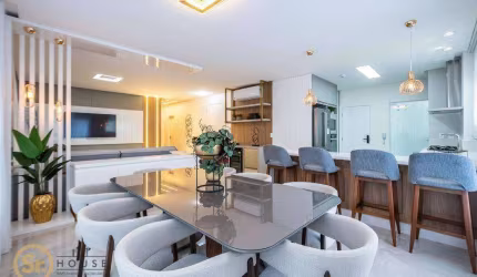 Apartamento com 4 dormitórios à venda, 170 m² por R$ 4.926.900,74 - Centro - Balneário Camboriú/SC