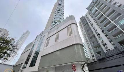 Apartamento com 3 dormitórios à venda, 137 m² por R$ 2.550.000 - Centro - Balneário Camboriú/SC