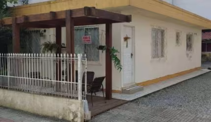 Casa com 6 dormitórios à venda, Terreno de 410 m² por R$ 5.000.000 - Centro - Balneário Camboriú/SC
