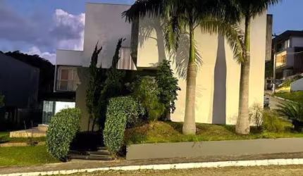 Casa com 4 dormitórios à venda por R$ 4.500.000,00 - Ariribá - Balneário Camboriú/SC
