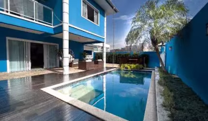 Casa com 5 dormitórios à venda, 320 m² por R$ 5.000.000,00 - Praia dos Amores - Balneário Camboriú/SC