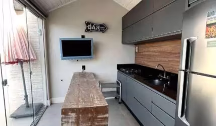 Casa com 3 dormitórios à venda, 200 m² por R$ 2.250.000,00 - Praia dos Amores - Balneário Camboriú/SC