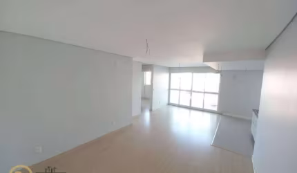 Apartamento com 2 dormitórios à venda, 77 m² por R$ 650.000,00 - Vila Operária - Itajaí/SC