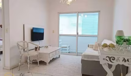 Apartamento com 2 dormitórios à venda, 63 m² por R$ 920.000