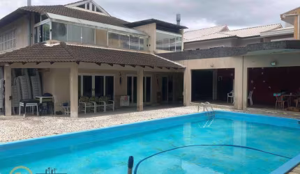 Casa com 5 dormitórios à venda por R$ 5.500.000,00 - Centro - Balneário Camboriú/SC